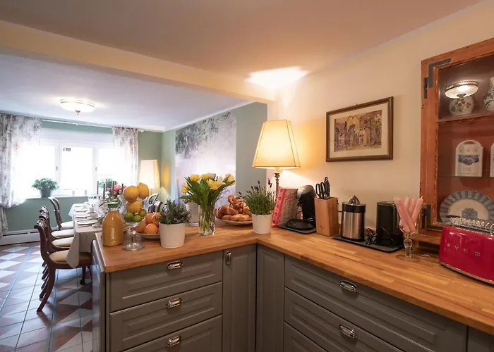 Refugium Theresienstrasse 19 - Slevogt 罗特翁特尔里特堡