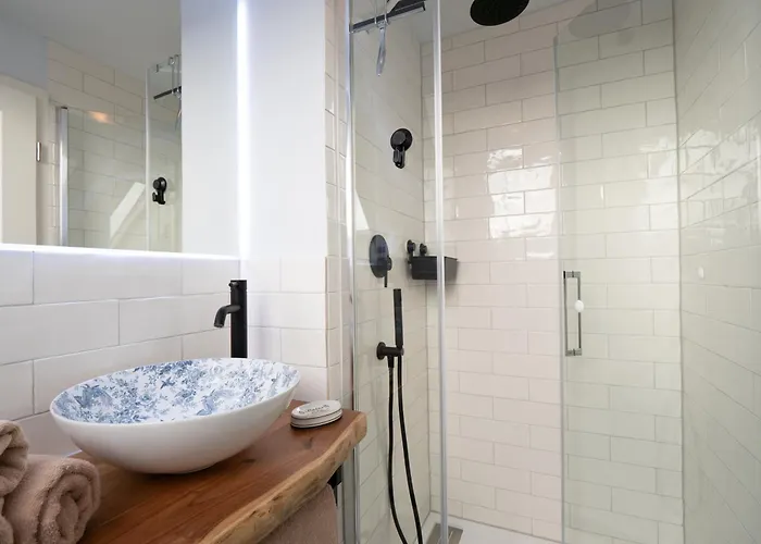 公寓 Refugium Theresienstrasse 19 - Slevogt 罗特翁特尔里特堡